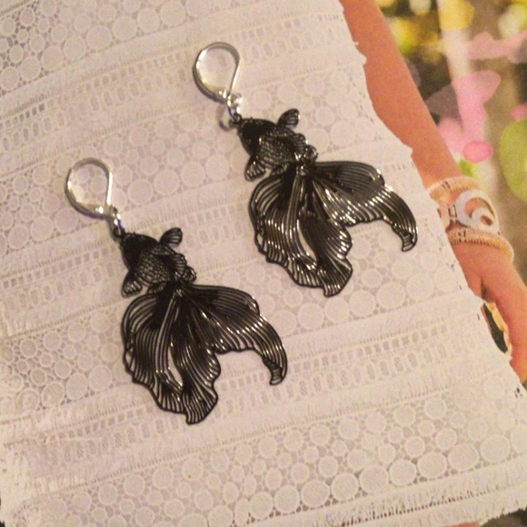 925 black metal koi fish filigree earrings hoops - Picture 4 of 11